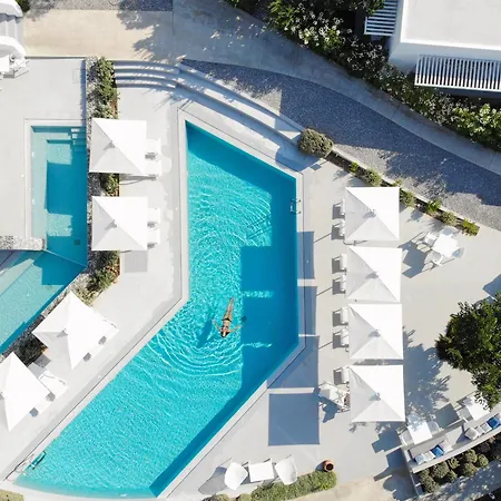 Relux Ios Hotel-2