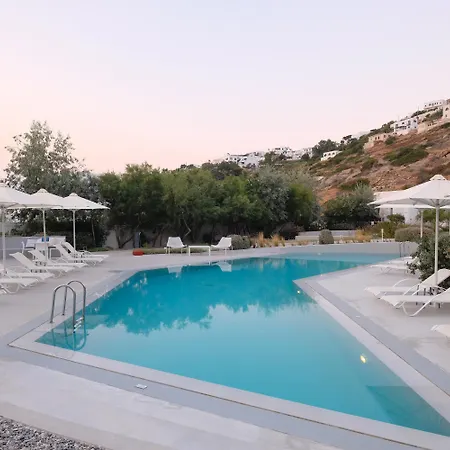 Relux Ios Hotel-3